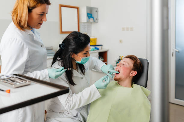 Best Emergency Gum Pain Relief  in Glenarden, MD